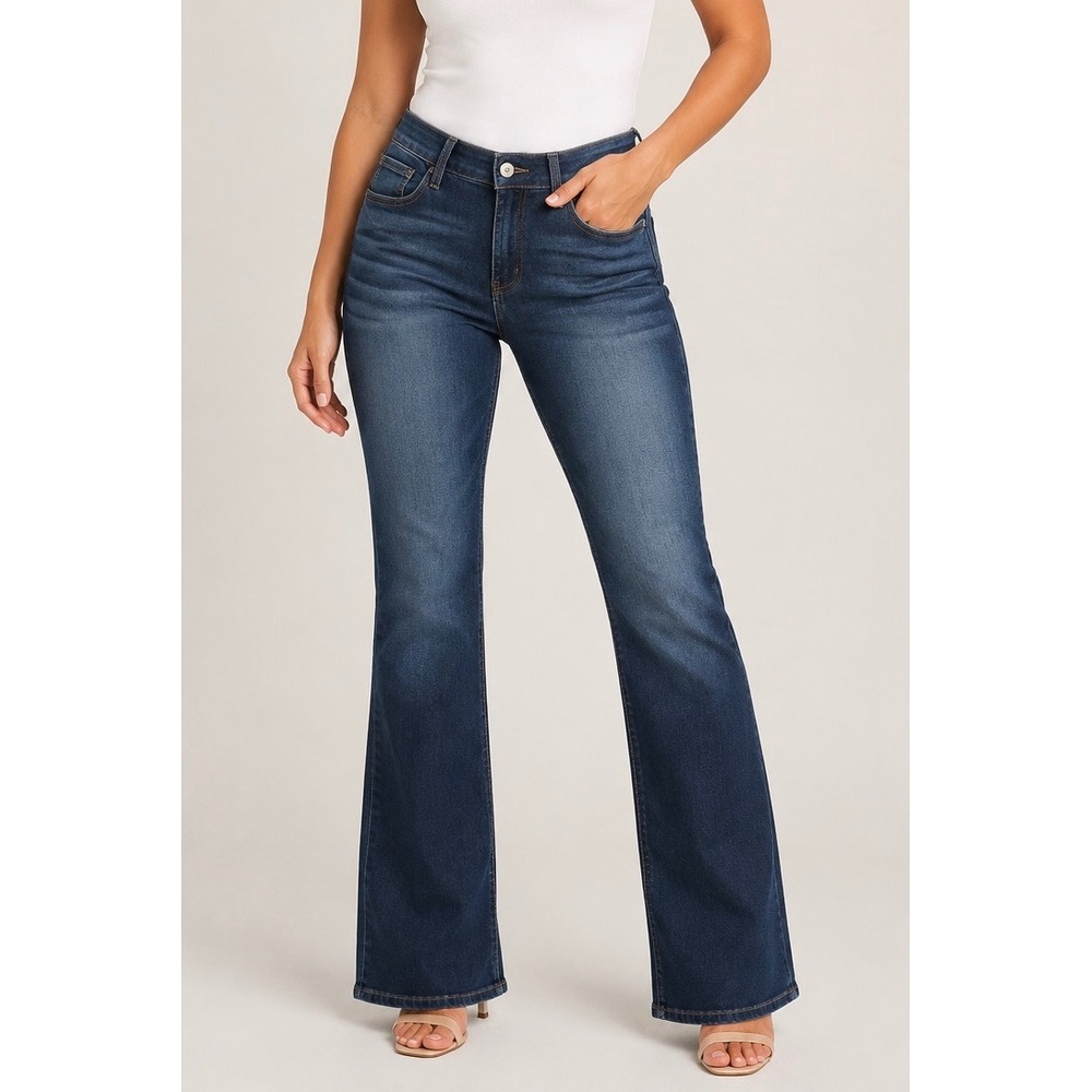 Kancan Women's High Rise Bootcut Flare Jeans Dark Wash Stretch Denim Size 32